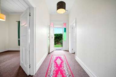 96 & 96A Queen Street_4