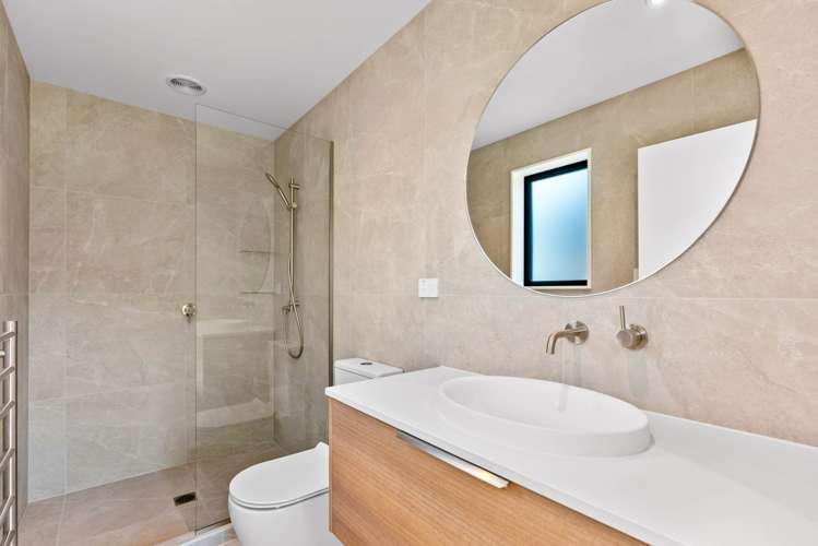 135D Leybourne Circle Glen Innes_7