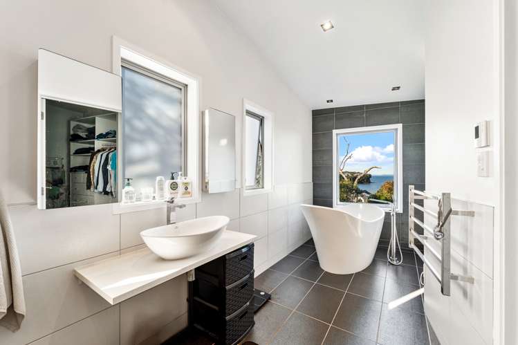 30c Wade River Road Stanmore Bay_10