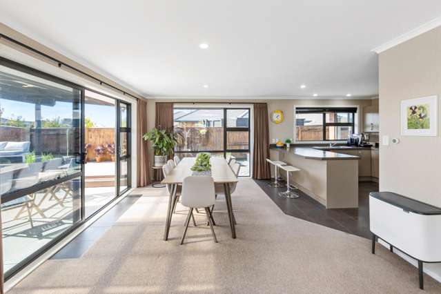 7 Medallion Court Kelvin Grove_4