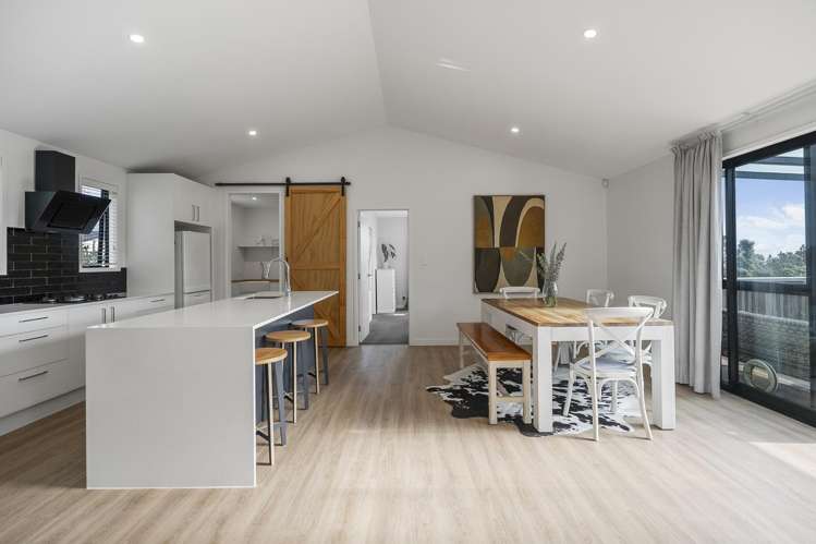 32B Red Hill Road Red Hill_13