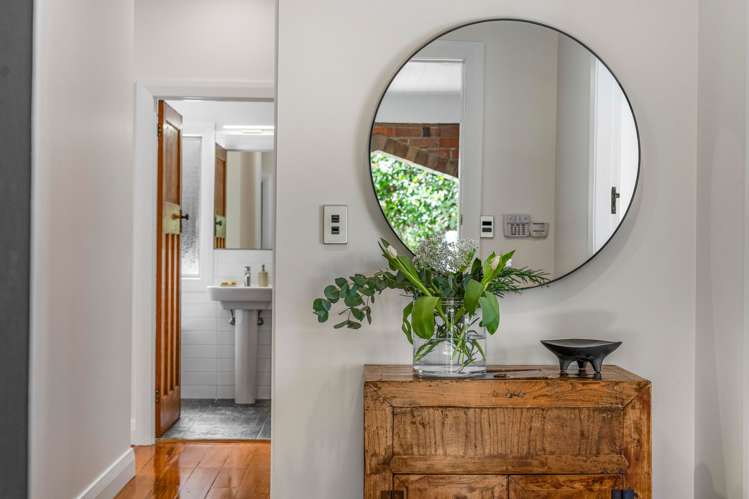 12 Kamahi Street Mount Eden_17