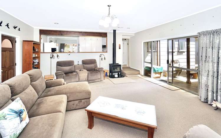 14 Bishoprick Crescent Te Puke_13