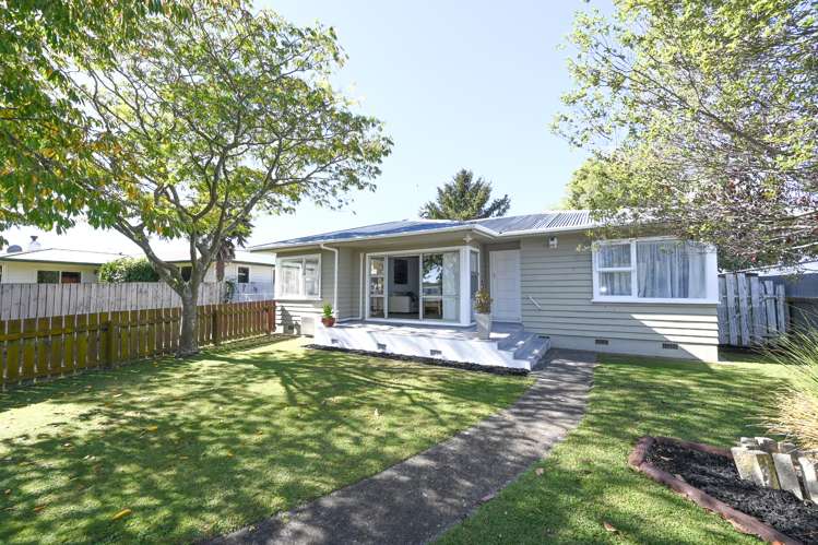 17 Henley Crescent Pirimai_18