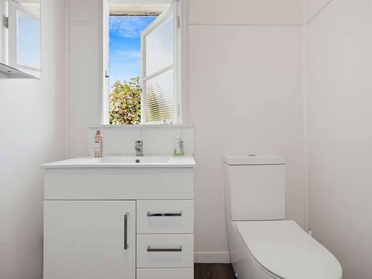 241 Cambridge Road Hillcrest_10