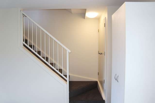 4/12 Ambrico Place New Lynn_4