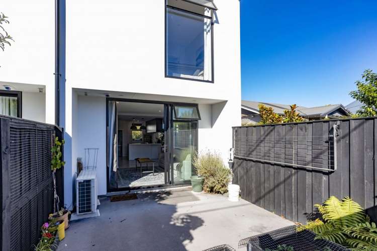 1/8 New Brighton Road Shirley_13