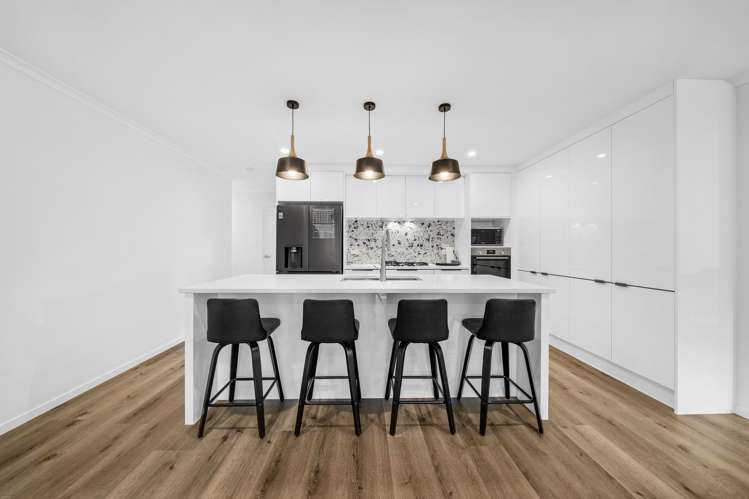 7 Bathurst Crescent Pokeno_2