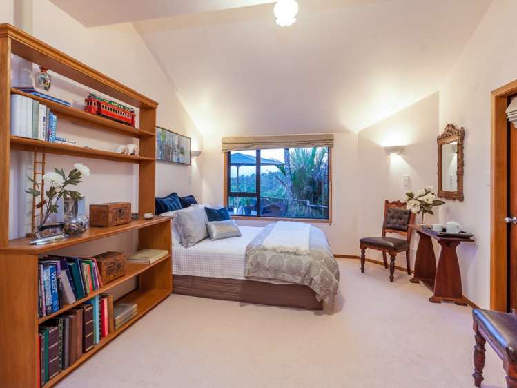 170 Scenic Drive Titirangi_13