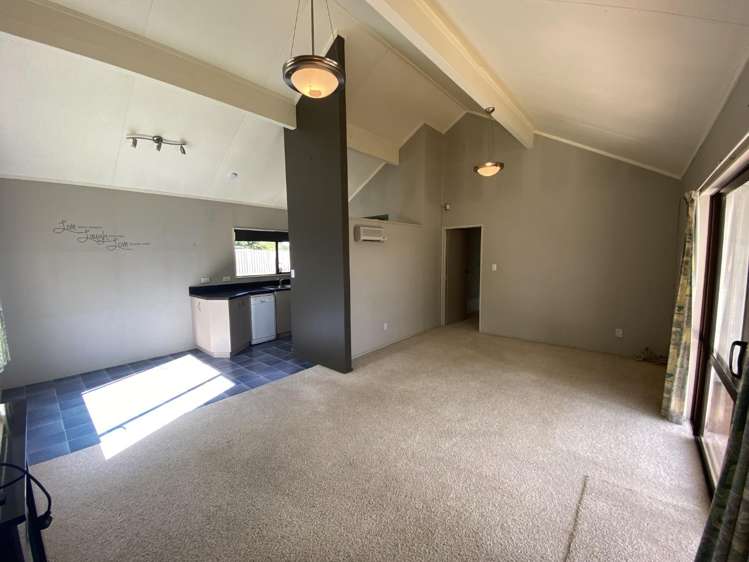 3 Perry Crescent_0
