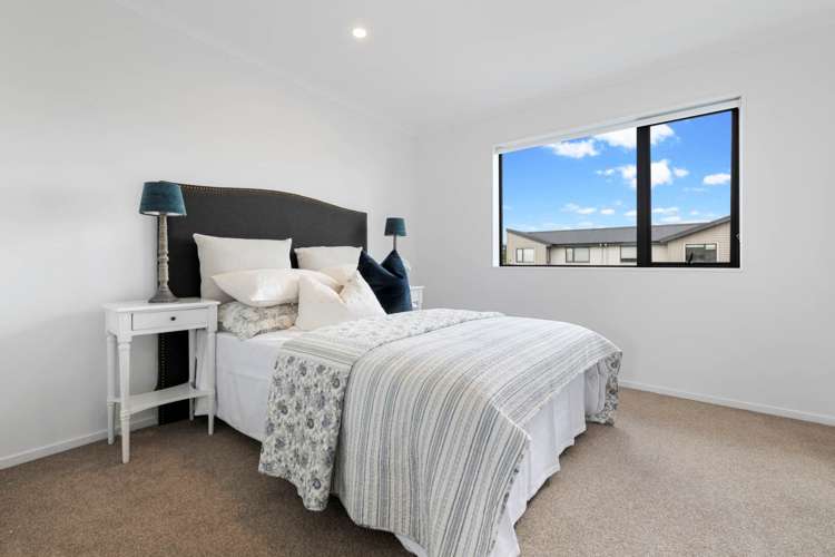 22 Haddington Drive Flat Bush_11