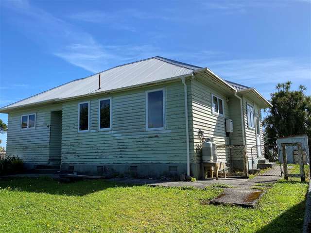 8 Firth Street Cobden_1