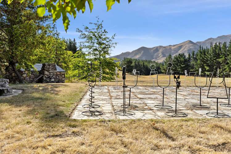 173 Camp Hill Road Albert Town_9