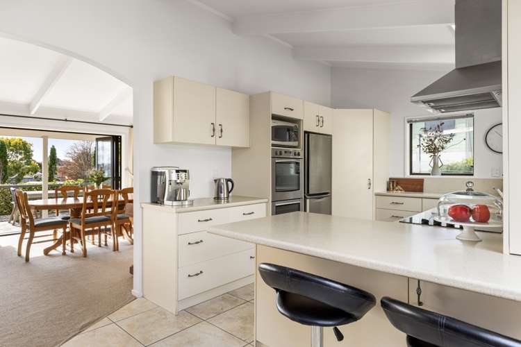 3 Aspiring Place Ohauiti_6