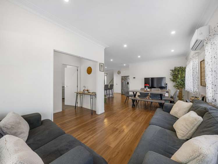 11 Friesian Drive Mangere_1