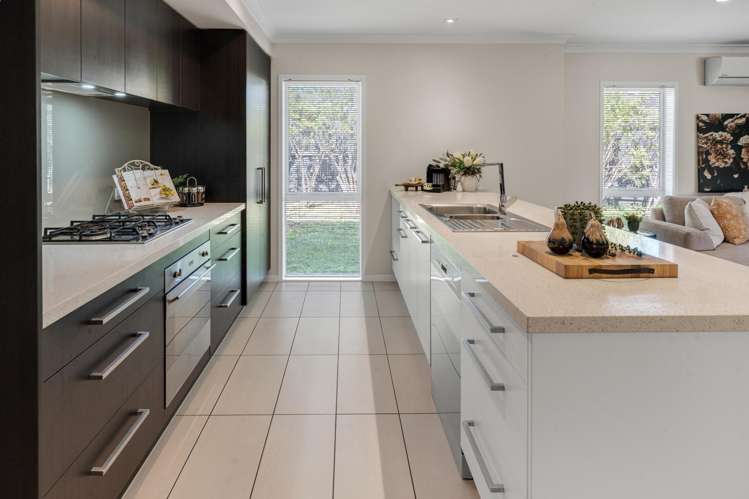 75 Argento Avenue Flat Bush_25