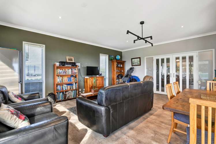 51 Wilson Road Urenui_9