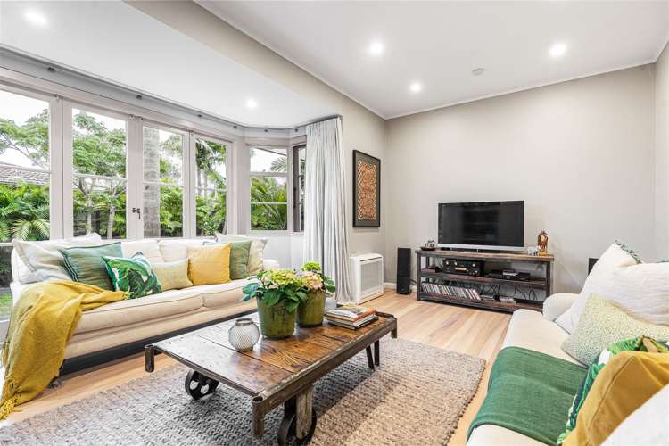 58 Old Lake Road Narrow Neck_9