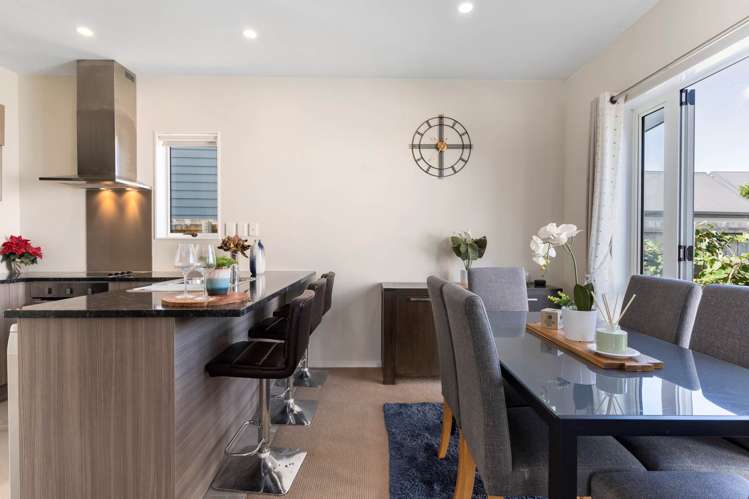 8 Saddleback Crescent Papakura_14