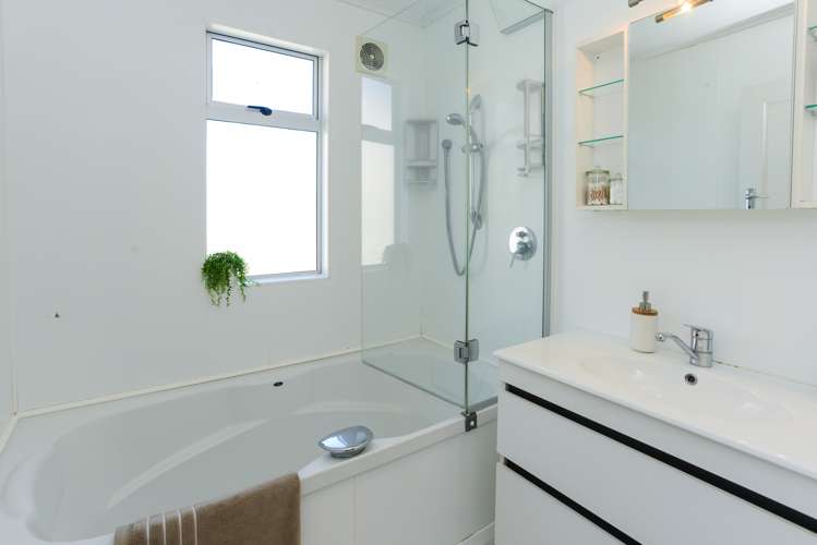 2 Sanders Avenue Marewa_9