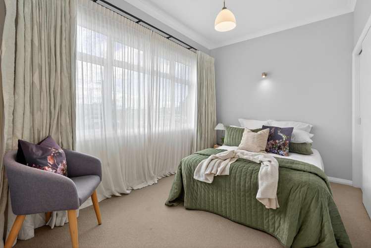 8 Ava Street Petone_15