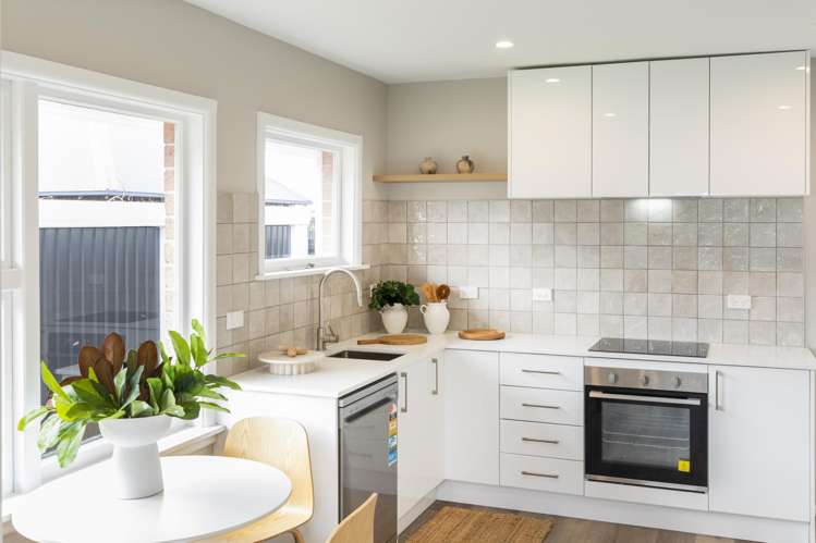 2/15 Winton Street St Albans_5