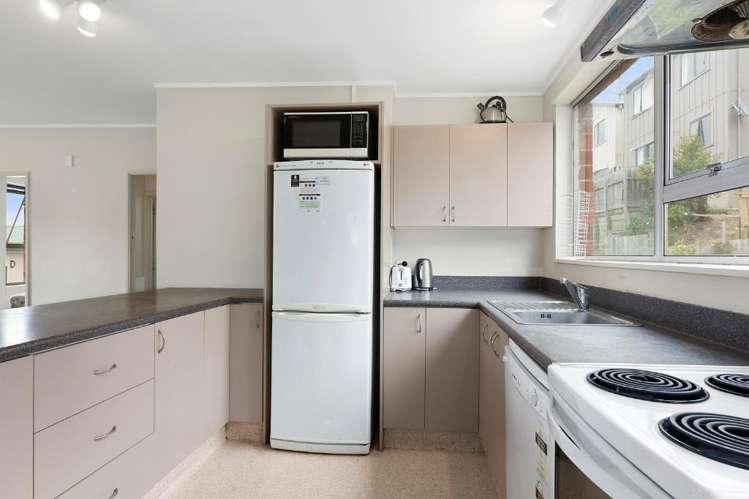 2/102 Harbour Terrace 2202_1