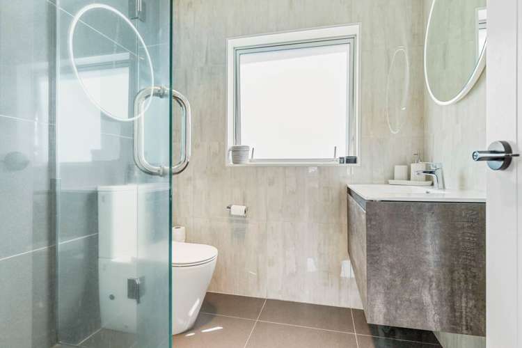 26d Waipani Road Te Atatu Peninsula_11