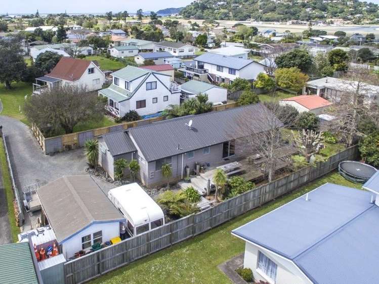 14 Norfolk Place Tairua_19