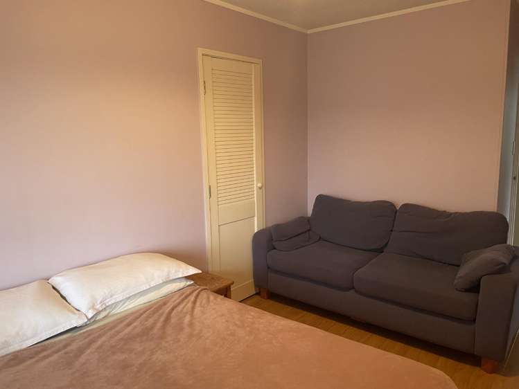 2/1 Barbados Dr Unsworth Heights_10