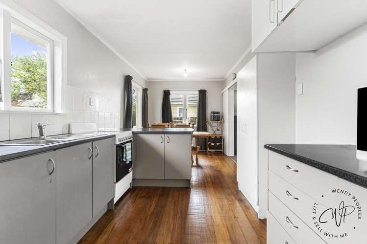 37 Sutton Crescent_5