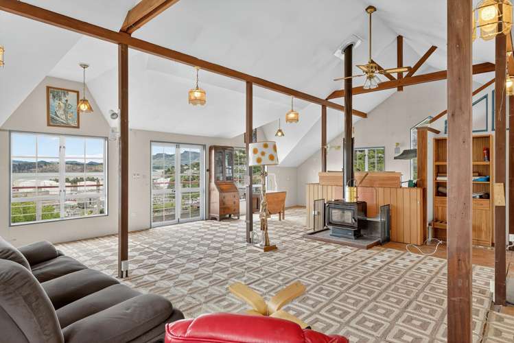 12 Cunningham Terrace Lyttelton_24