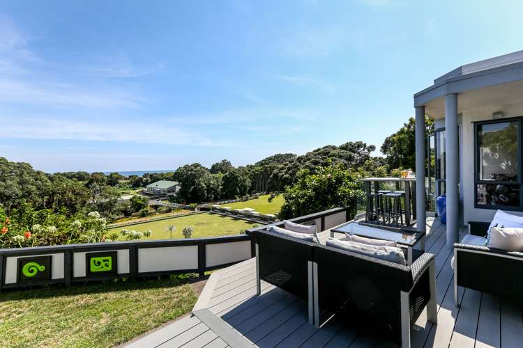 401 Devon Street East Strandon_3