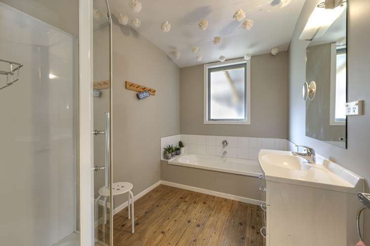 13 Timsfield Drive Lake Hawea_15