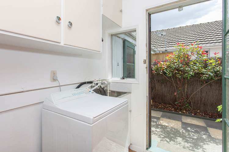 1/2 Lomax Place Islington_6