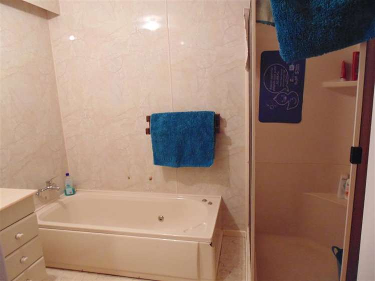 18 Helena Street Lumsden_15