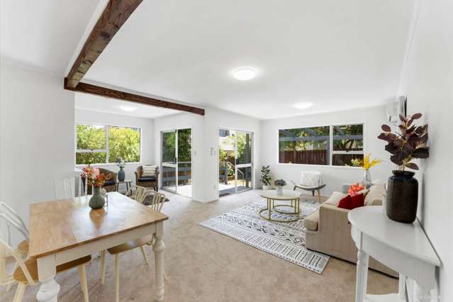 2/3 Tyndrum Place Highland Park_4