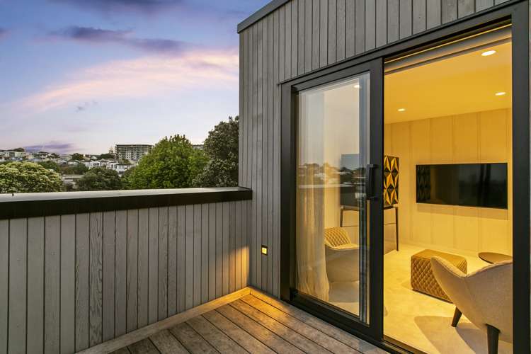 8 Furneaux Way Remuera_12