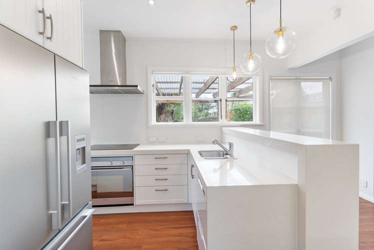 32 Athens Road Onehunga_8