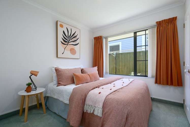 1 Dayman Way The Wood_12