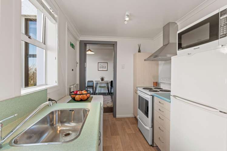 330 and 330A Highgate Roslyn_21