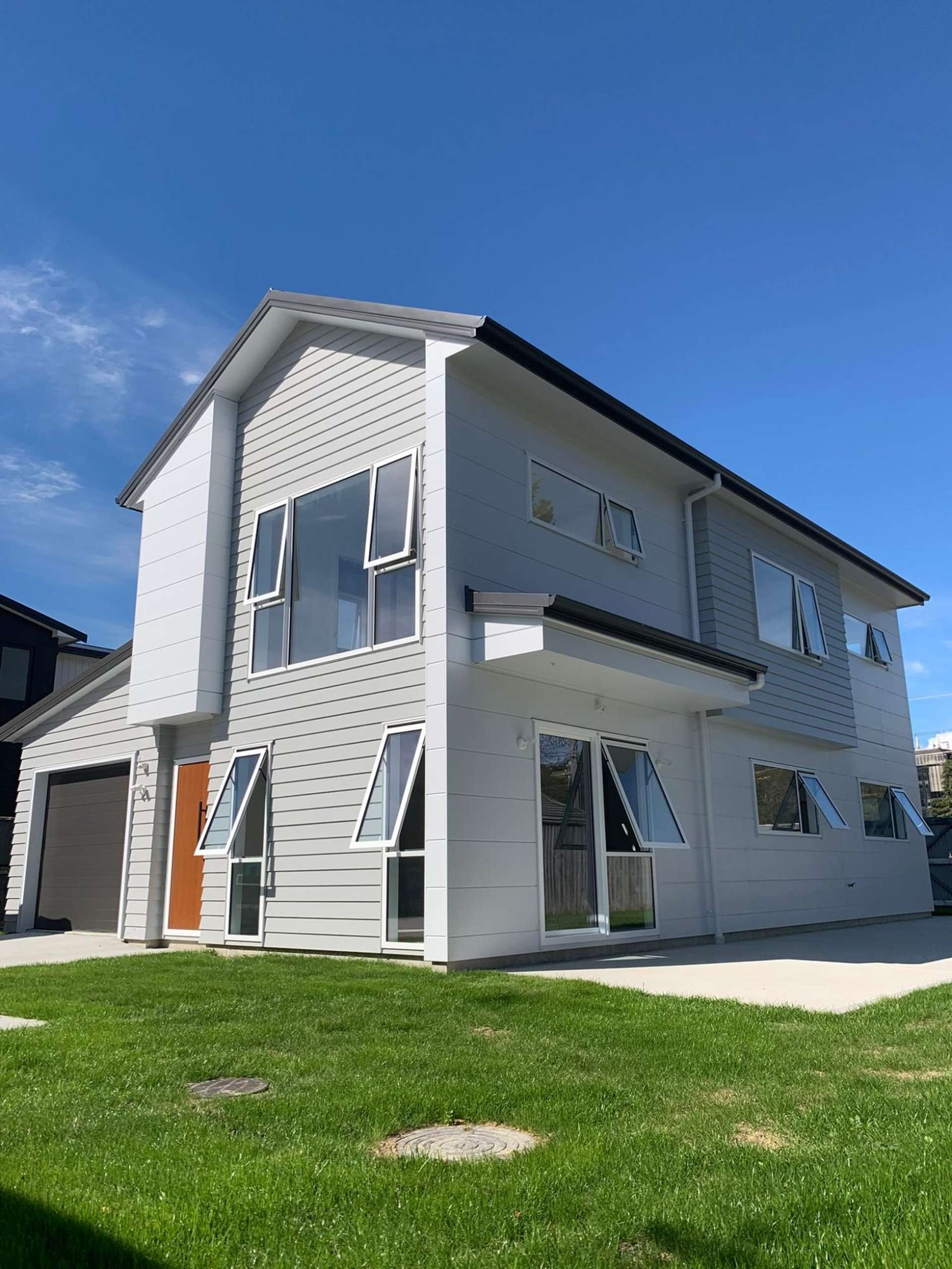  A/19 Marion Street Silverstream_0