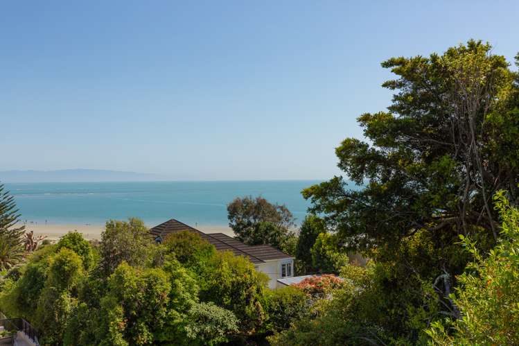 11 Bisley Avenue Moana_17