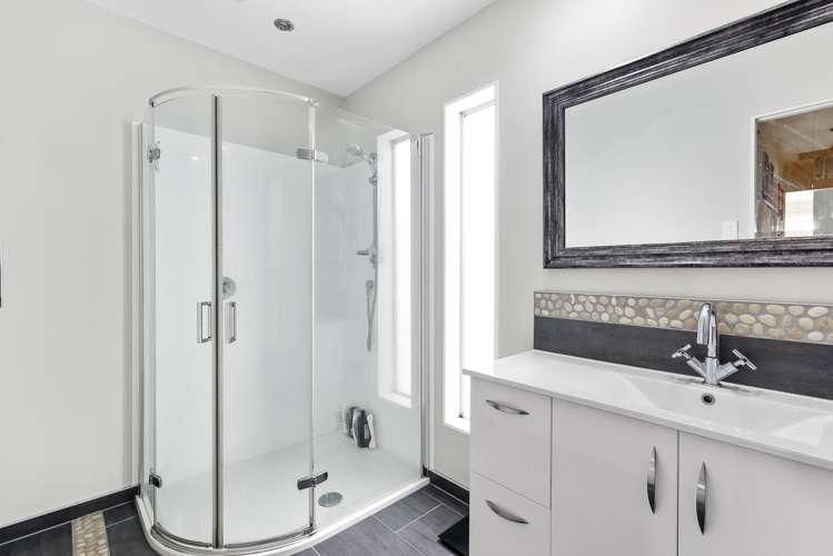 59 Elizabeth Street Waikanae_9