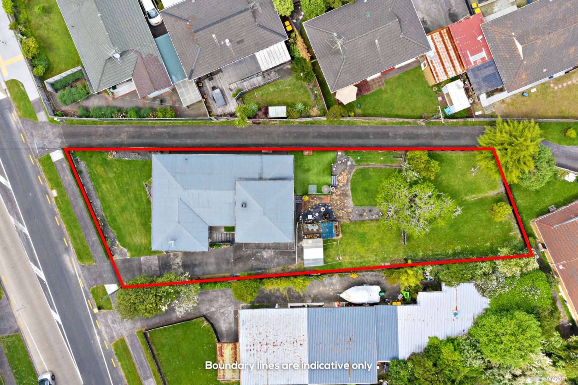 64 Flanshaw Road Te Atatu South_0