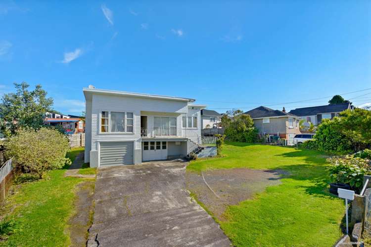 2 Binsted Road New Lynn_7