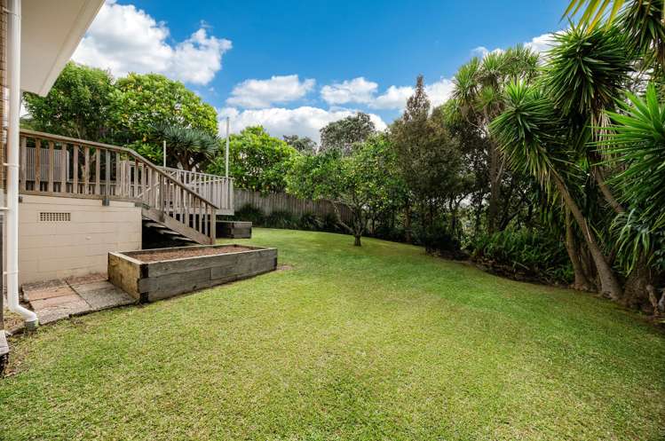 89 Aeroview Drive Beach Haven_17