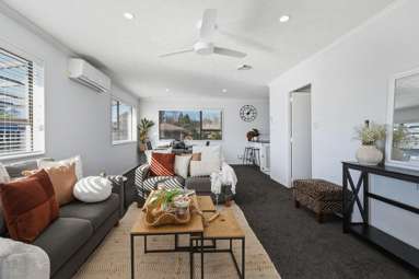 12B Gillam Crescent_1