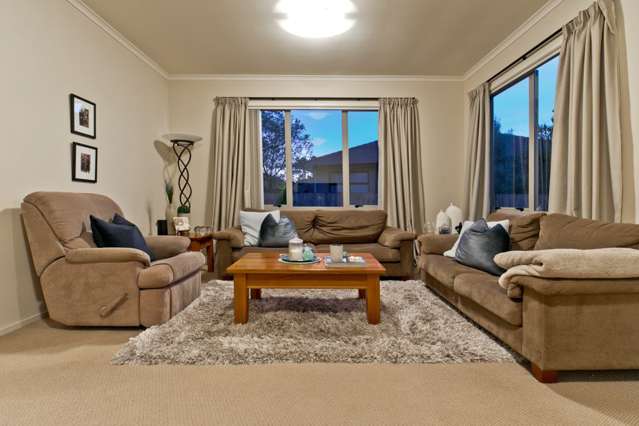 8 Malin Place Pinehill_4