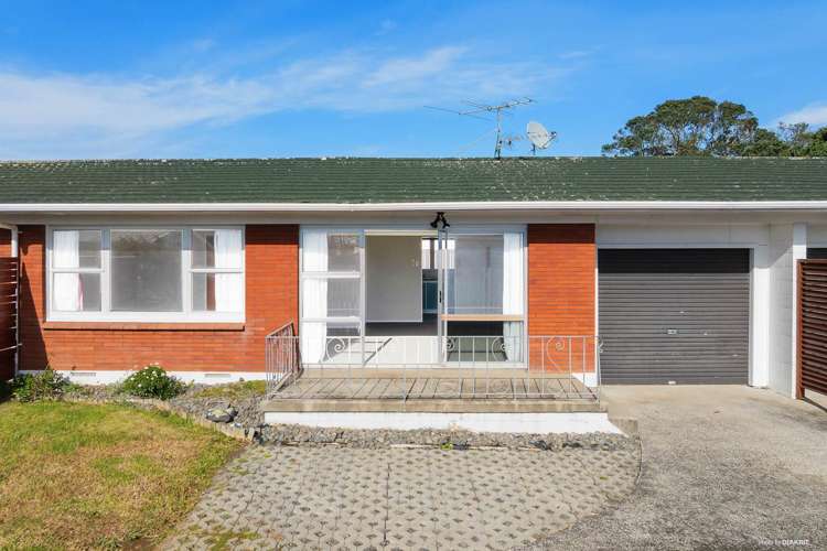 2/93 Seddon Street Pukekohe_4